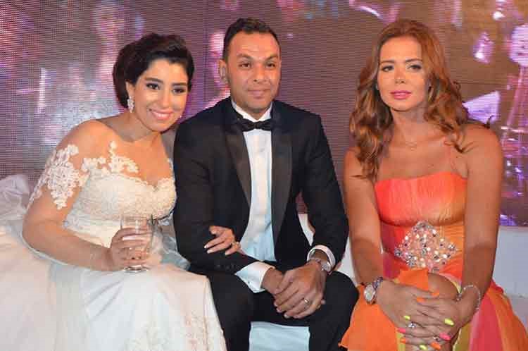 بالصور.. زفاف ايتن عامر بحضور النجوم !