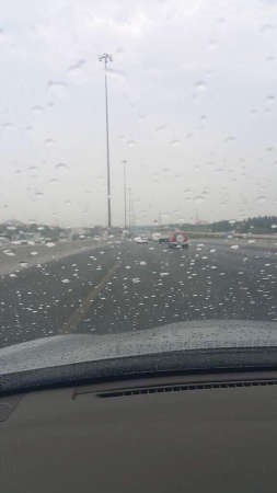 امطار صيف شهدتها الكويت امس﻿