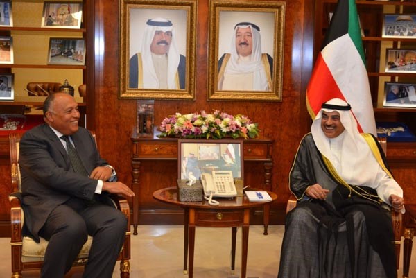 جانب من لقاء الشيخ صباح الخالد مع وزير الخارجية المصري سامح شكري