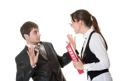 كيفية التعامل مع أخلاقيات العمل السيئة لدى زملاء العمل