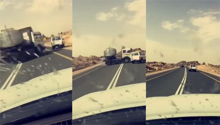 بالفيديو.. جيب حاول ممازحة شاحنة فكاد يتسبب بكارثة