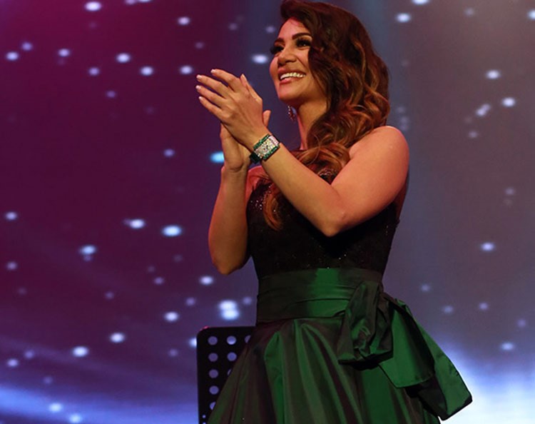 بالصور.. ديانا حداد تبهر الجمهور بإطلالتها