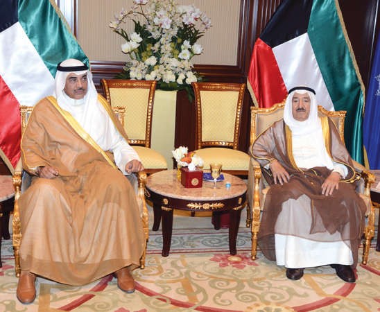 صاحب السمو الامير الشيخ صباح الاحمد خلال استقباله رئيس مجلس الوزراء بالانابة ووزير الخارجية الشيخ صباح الخالد﻿