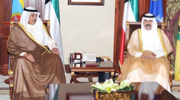 سمو ولي العهد الشيخ نواف الاحمد مستقبلا الشيخ صباح الخالد﻿
