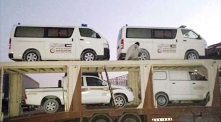  بعض السيارات الجديدة المرسلة الى اليمن