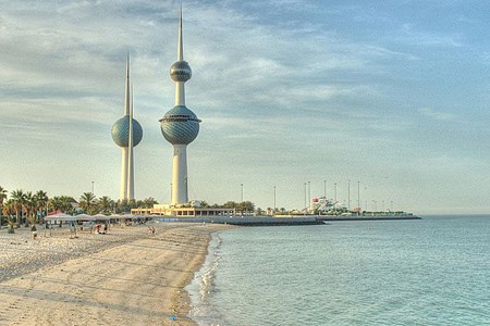 «الأرصاد الجوية»: استمرار الطقس الرطب نسبياً ونهار الجمعة شديد الحرارة