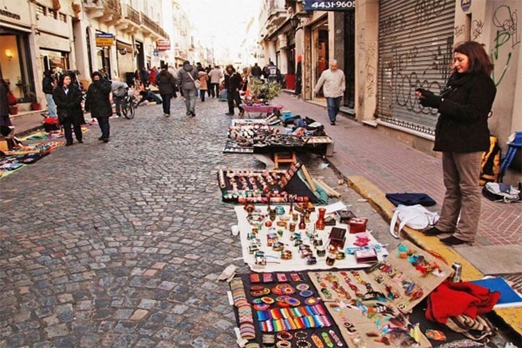 معرض سان تيلمو او فيريا دي سان بيدرو تيلمو في بوينس ايرس، الارجنتين