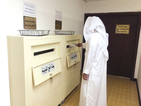 احد المتقدمين للانضمام للفرق الطبية