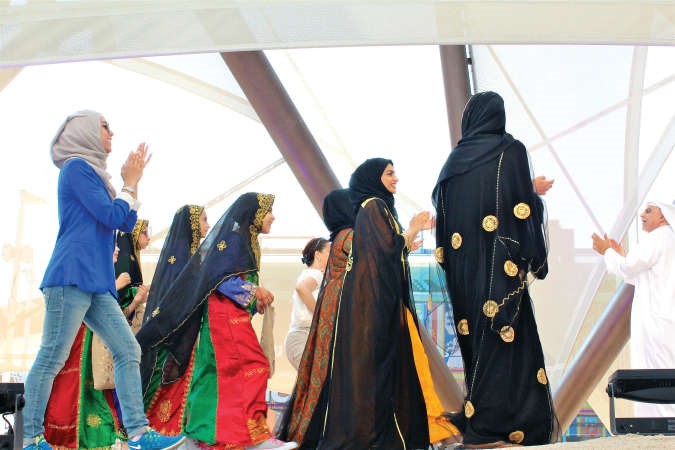 جانب من انشطة الجناح في ميلانو