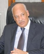 السفير المصري عبد الكريم سليمان﻿