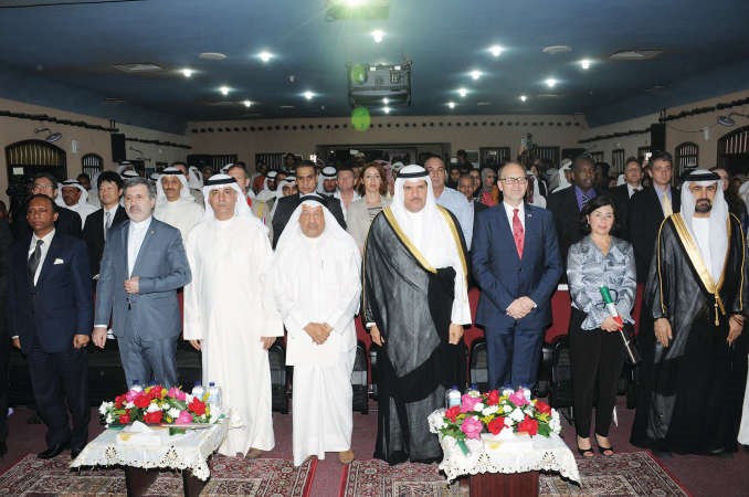 الشيخ سلمان الحمود ويوسف العميري وم علي اليوحة وعدد من السفراء والديبلوماسيين في مقدمة الحضور﻿