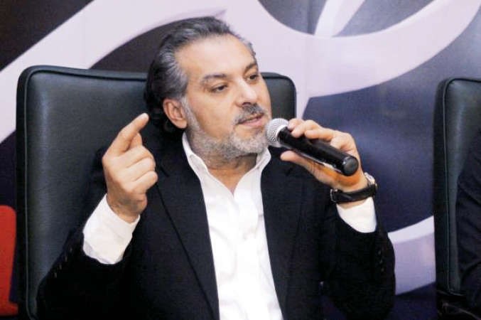 حاتم علي