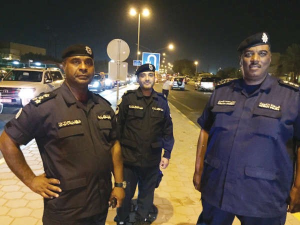 العميد عبدالله سفاح والعقيد عوض الشمري والرقيب اول حبيب الكندري﻿