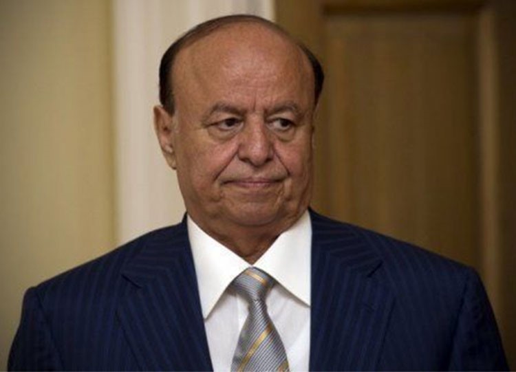 هادي: انتصارات الجيش والمقاومة لن تتوقف حتى تطهير اليمن