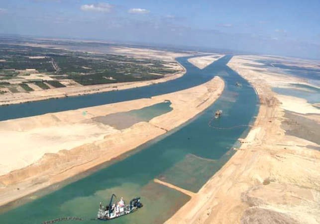 قناة السويس الجديدة ﻿