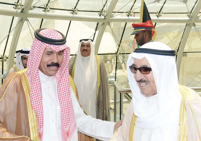 صاحب السمو الامير الشيخ صباح الاحمد لدى مغادرته وفي وداع سموه سمو ولي العهد الشيخ نواف الاحمد