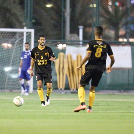 الاصفر ظهر بمستوى جيد رغم الخسارة من القادسية﻿