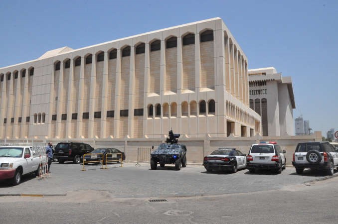 اجراءات امنية مكثفة في محيط قصر العدلاحمد علي﻿