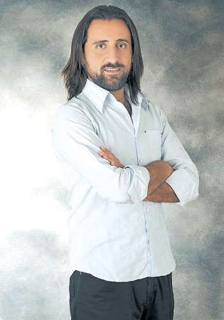 المخرج منير الزعبي