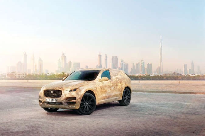 جاكوار F-PACE.. سيارة الظروف الصعبة