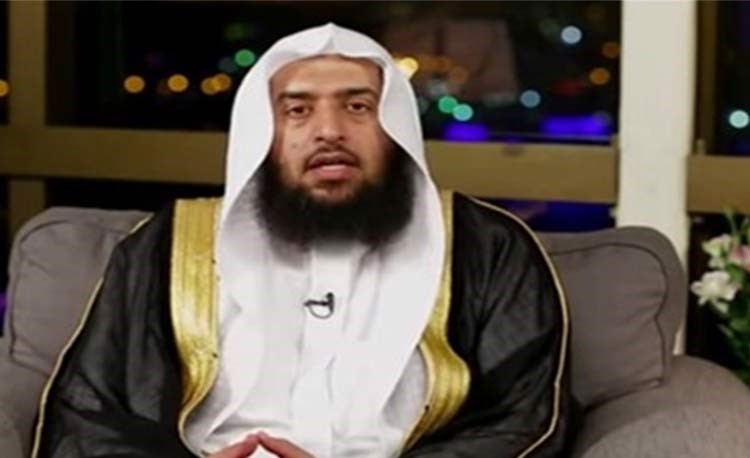 مراهقة سويدية.. هربت من المنزل وظهرت حامل مع "داعش".. وداعية: التنظيم يطبق بروتوكولات حكماء صهيون!