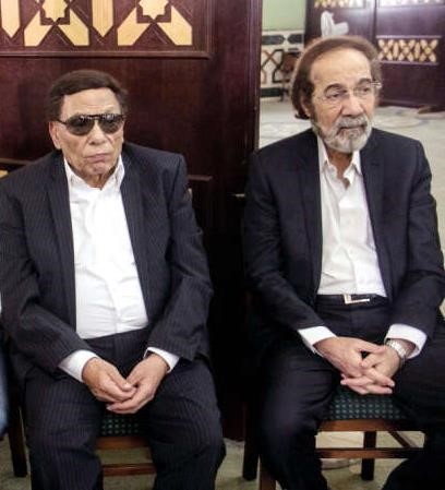 حكايات عن الراحل نور الشريف... وماذا حدث لبوسي بعد وفاته وفي جنازته؟ 