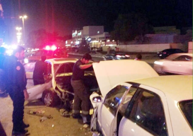 اثار التصادم بادية على المركبات﻿
