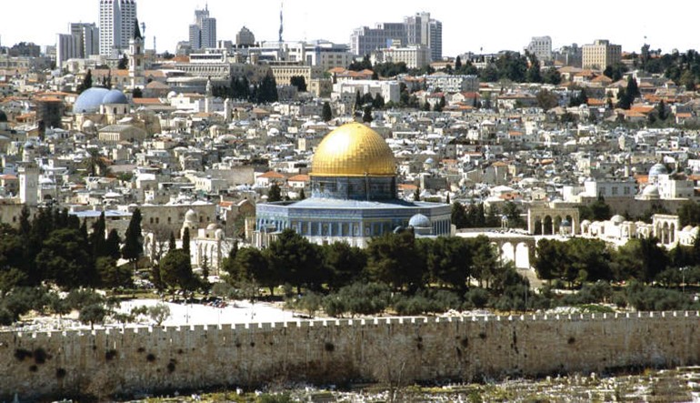 فالح لـ «الأنباء»: الأيادي البيضاء في الكويت تضيء قناديل القدس