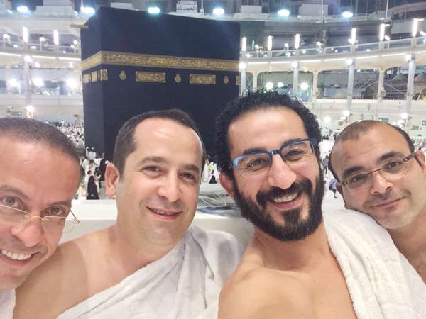 هل «السيلفي» في الحج والعمرة.. رياء أم شرك أصغر؟