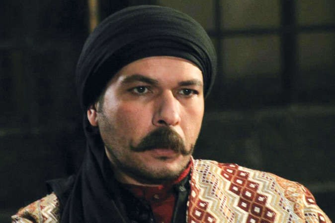 سعيد مينة﻿