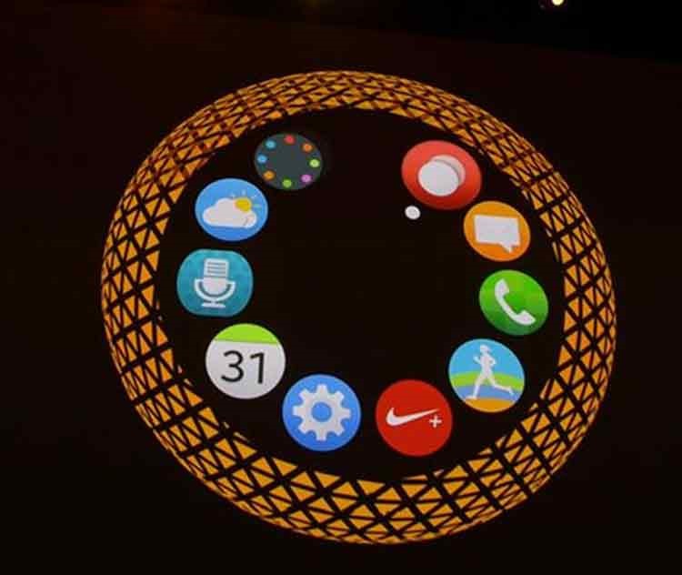 بالصور.. سامسونغ تعرض ساعة Gear S2 الذكية