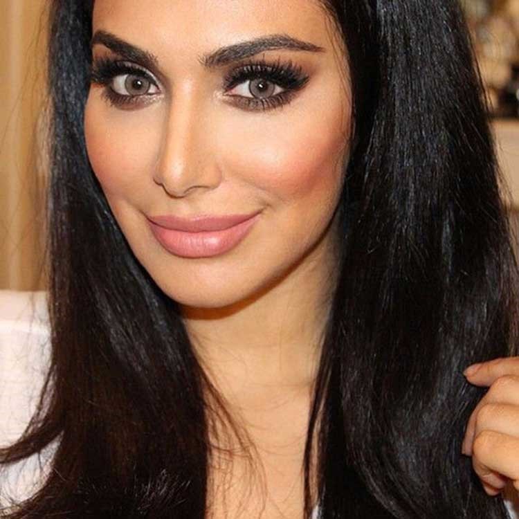 بالصور.. تعرف على العراقية التي تفوق أحلام وهيفاء واليسا شهرة على إنستغرام!