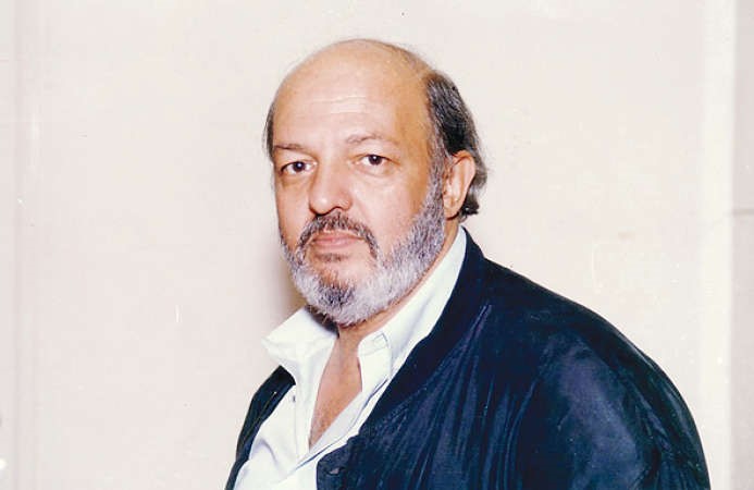 محمد خان﻿