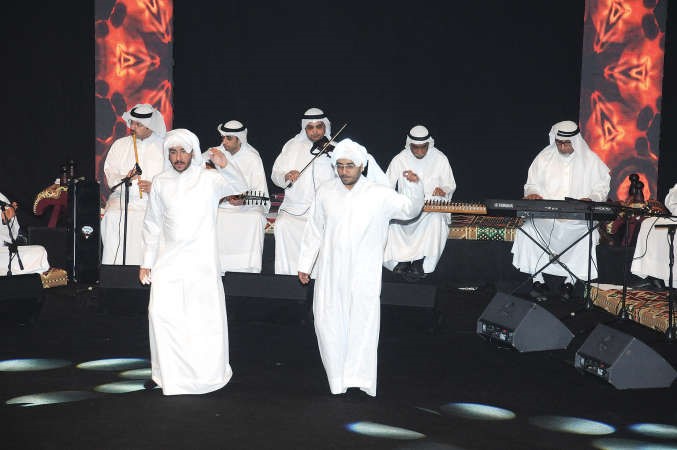 فرقة الطرب الاصيل وفقراتها التراثية الجميلة 