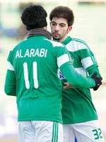 عبدالعزيز السليمي من ابرز الاسماء في وسط العربي