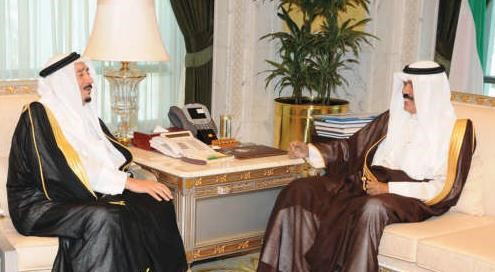 سمو نائب الامير وولي العهد الشيخ نواف الاحمد مستقبلا فيصل الدويش﻿