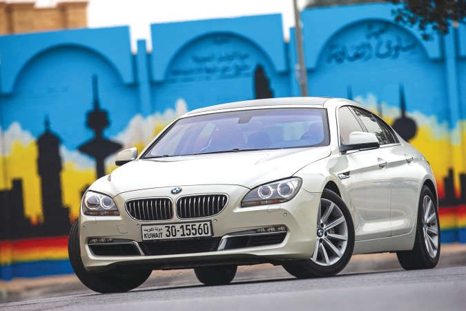 BMW تقدّم 8 نصائح لقيادة آمنة بالصيف الحار