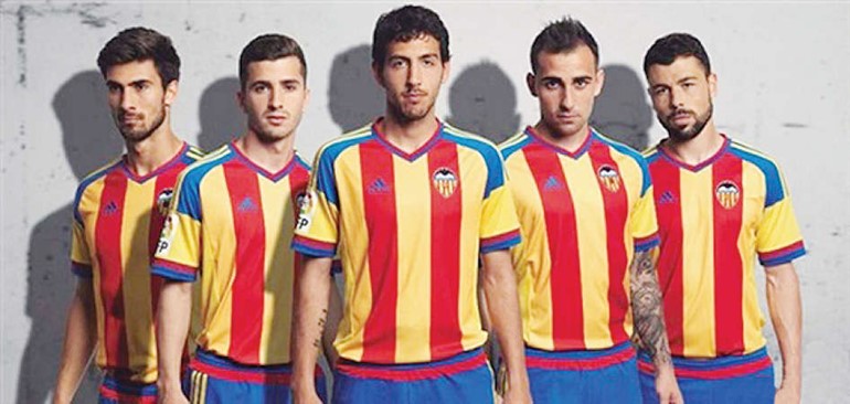الليغـا.. هل يواصل برشلــــــونة أم ينتفض بطل القرن؟