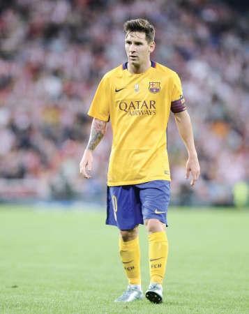 الليغـا.. هل يواصل برشلــــــونة أم ينتفض بطل القرن؟