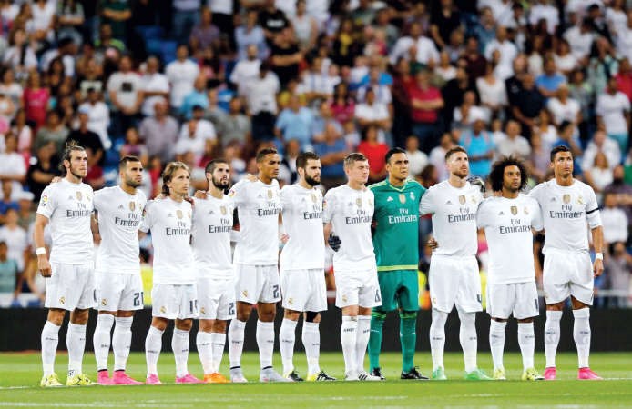الليغـا.. هل يواصل برشلــــــونة أم ينتفض بطل القرن؟