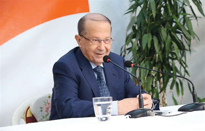 العماد ميشالعون متحدثا لوفد من منسقي هيئات التيار الوطني الحر 