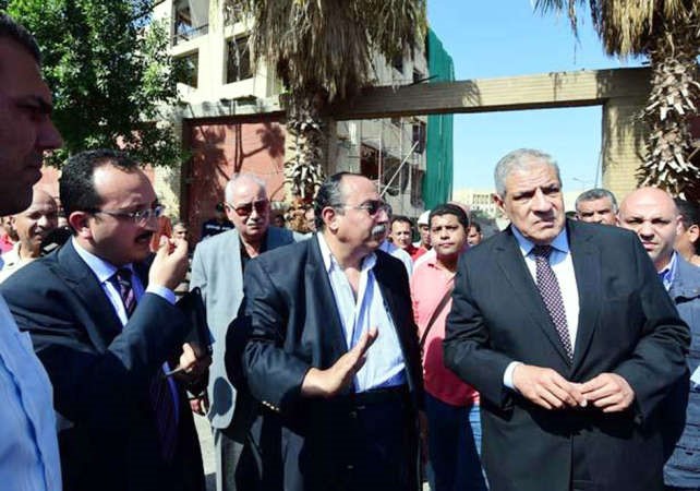 جانب من جولة رئيس مجلس الوزراء مابراهيم محلب في الدقهلية