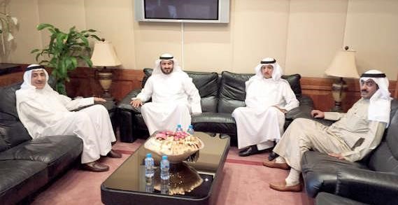 جانب من لقاء ماحمد الجسار بالمحيلبي واعضاء الجمعية 