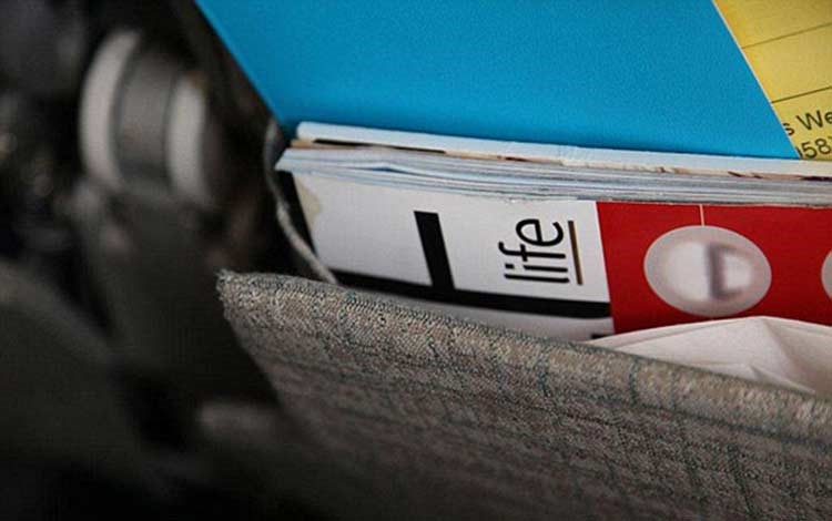 بالصور.. تعرف على أكثر الأماكن تلوّثاً على متن الطائرة