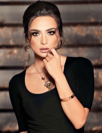 ستيفاني صليبا﻿