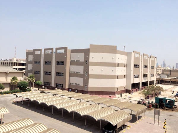 اعمال الصيانة في مبنى الفصول الدراسية بموقع الجامعة بكيفان ﻿