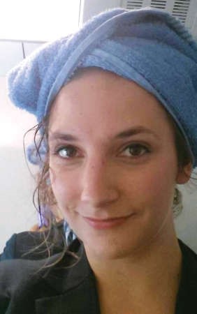امرأة ألمانية تعيش في قطار هرباً من الإيجار