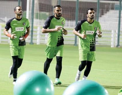 تدريب ثلاثي حراس المرمى 