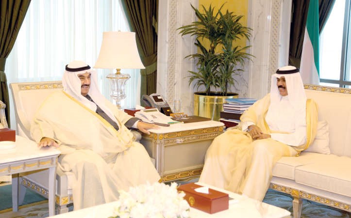 سمو نائب الامير وولي العهد الشيخ نواف الاحمد مستقبلا سمو الشيخ ناصر المحمد ﻿