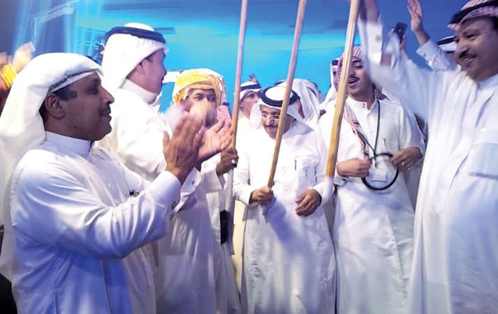 جانب من احتفالية عز الوطن